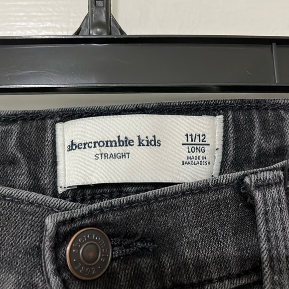 Abercrombie Boys Jeans Size 11/12 Long Blackish Gray in Color - Picture 2 of 9
